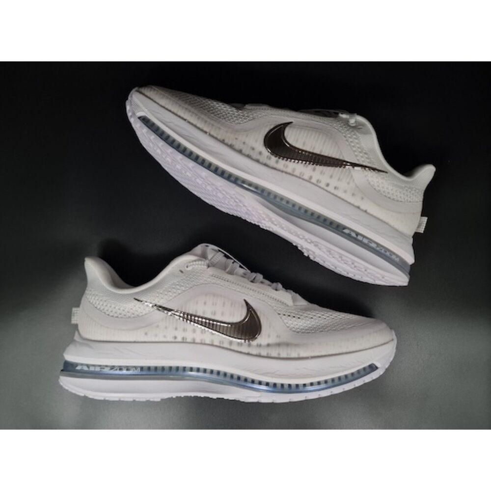 Nike Air Zoom Pegasus Premium. White Metallic Silver. SIZE 11 - HQ2592-102